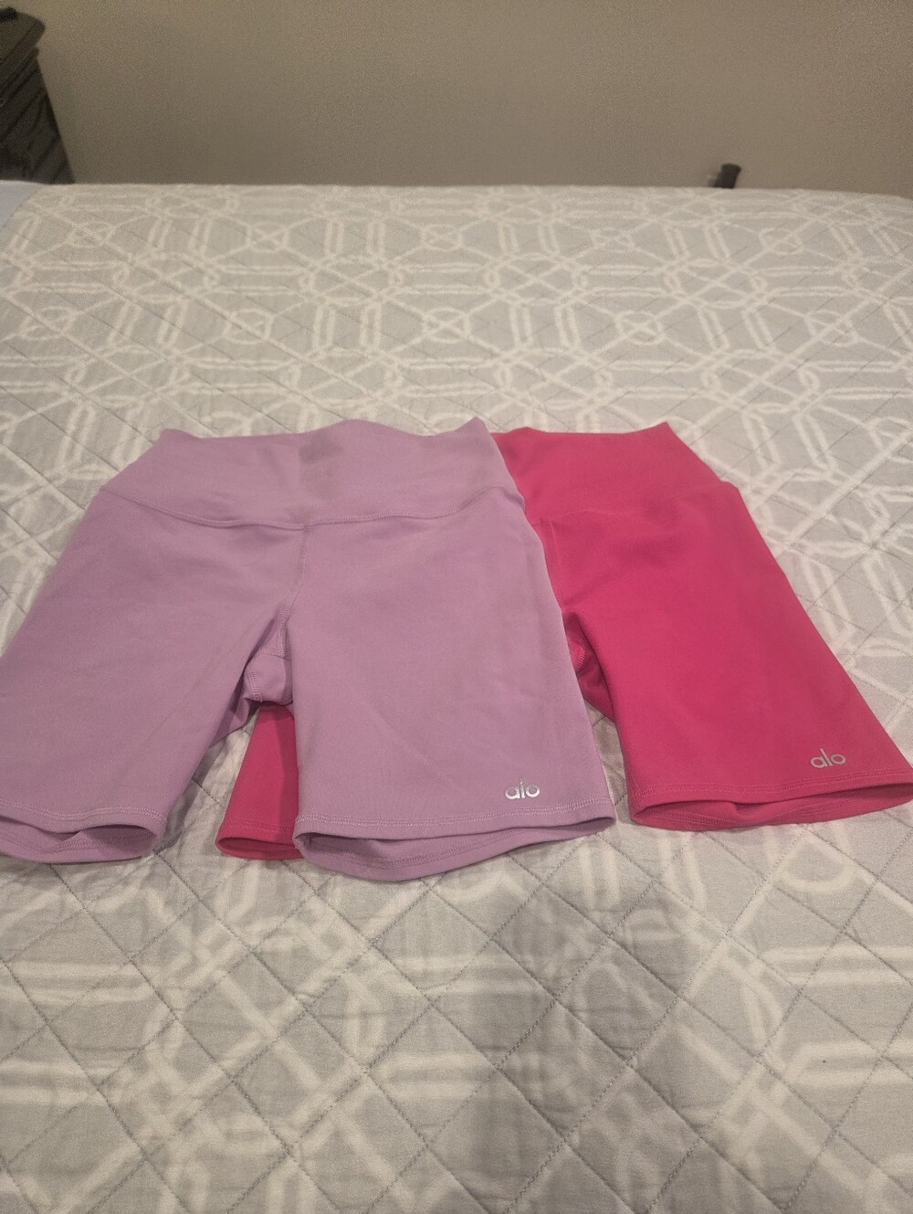 Alo High-Rise Bike Shorts Duo in Lavender and Hot Pink Size Small
